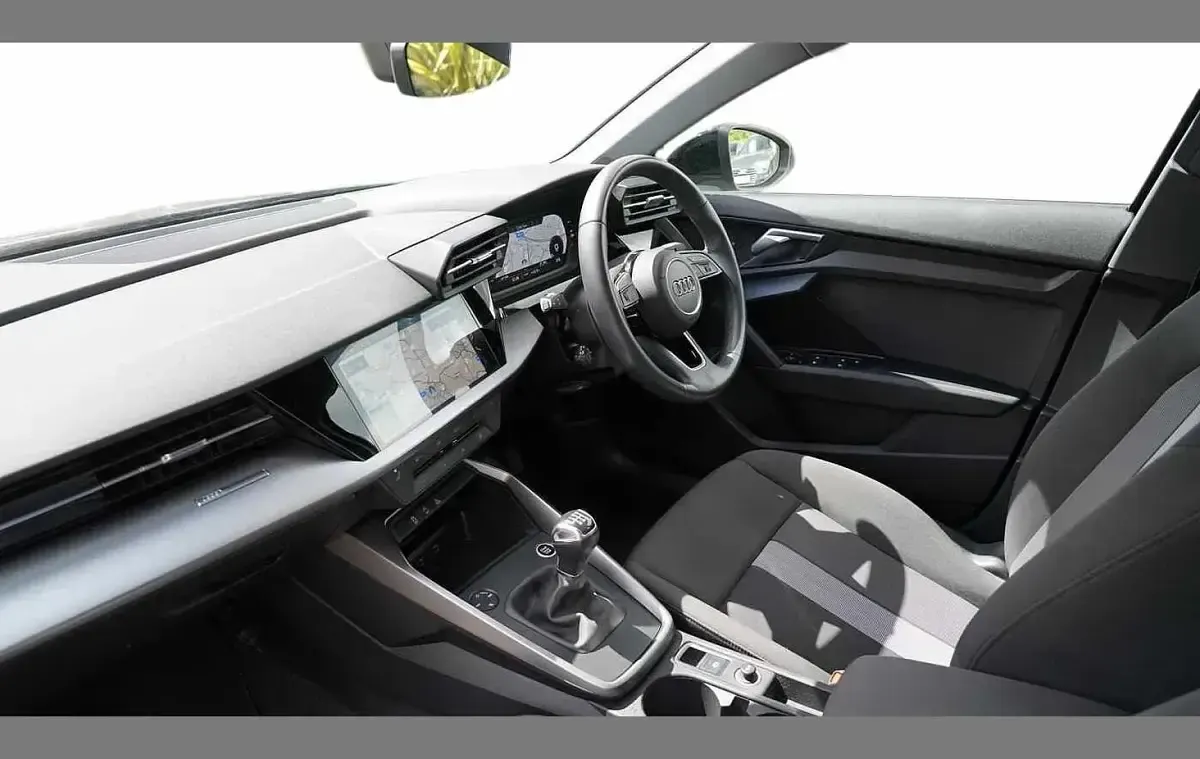 Usado Audi A3 108 HP (79 kW) 2022 Preto Sedan