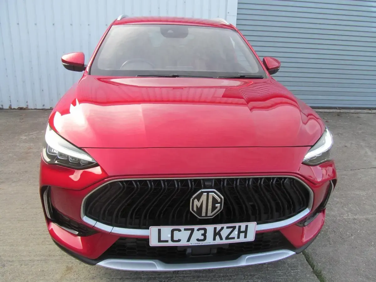 Used MG HS Trophy 2023 Red SUV