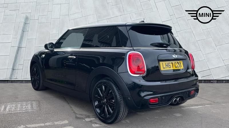 Used Mini Cooper S Hatch 189 HP (139 kW) 2017 Black Hatchback