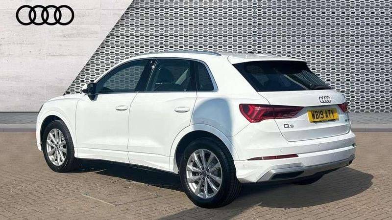 Used Audi Q3 Sport 150 HP (110 kW) 2019 White SUV