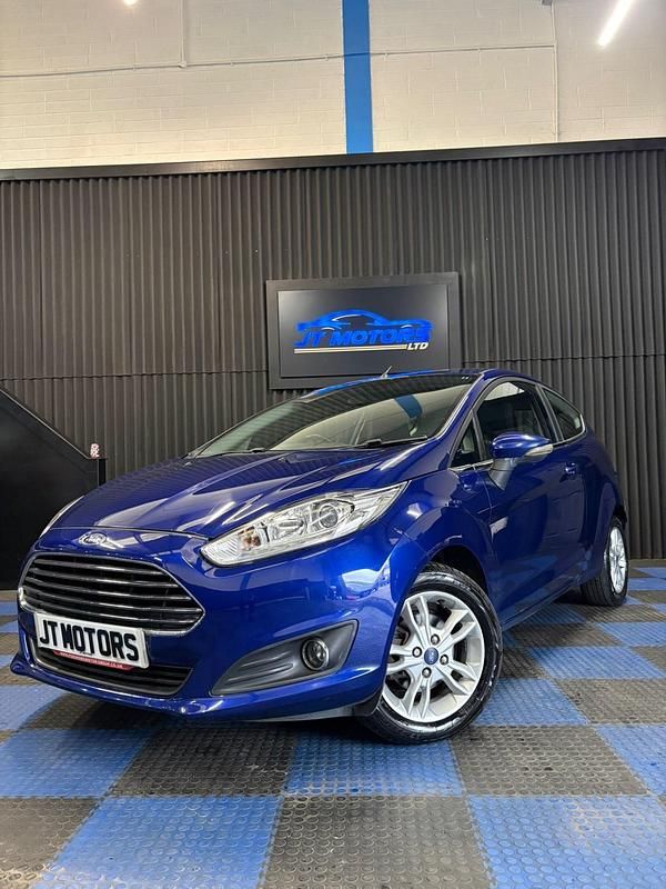 Usado Ford Fiesta Zetec 2016 Azul Citadino