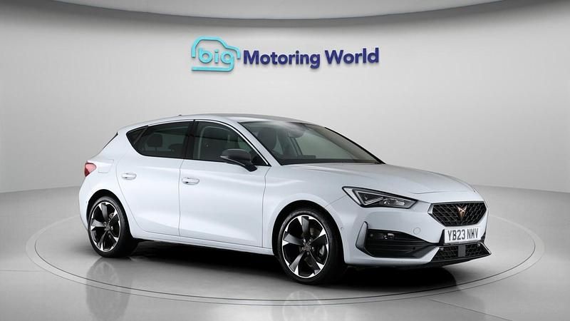White Used 2023 Cupra Leon Hatchback | £19,400 (Fair price) - Image 1/4