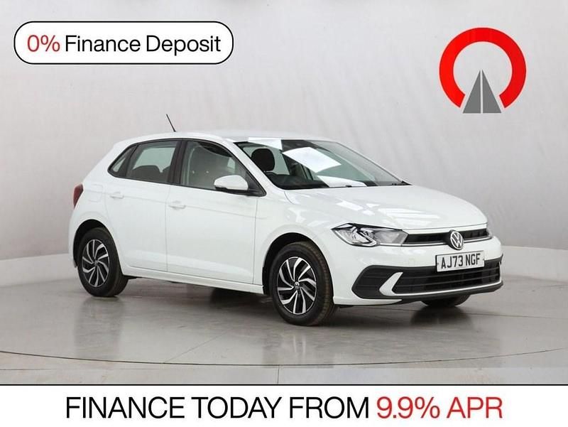 Used VW Polo Life 80 HP (58 kW) 2023 White Hatchback