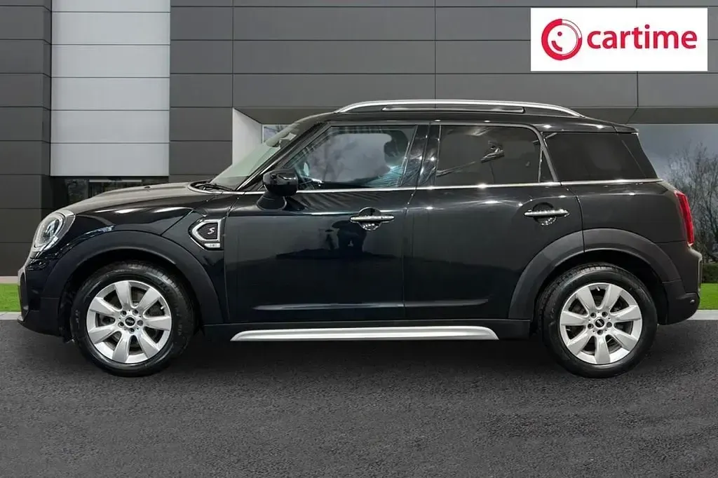 Używany Mini Cooper S Comfort 178 KM (130 kW) 2023 Czarny Hatchback