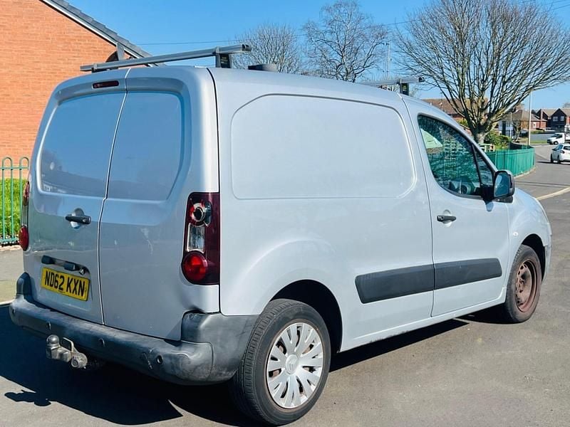 Used Citroën Berlingo 90 HP (66 kW) 2013 Silver MPV