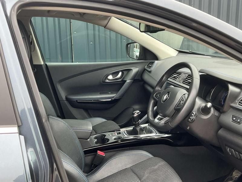 Used Renault Kadjar Version S 140 HP (102 kW) 2020 Grey SUV