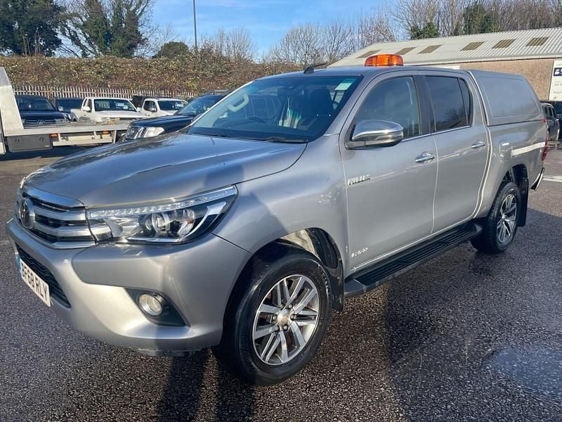 Used Toyota HiLux 2018 Silver Pickup