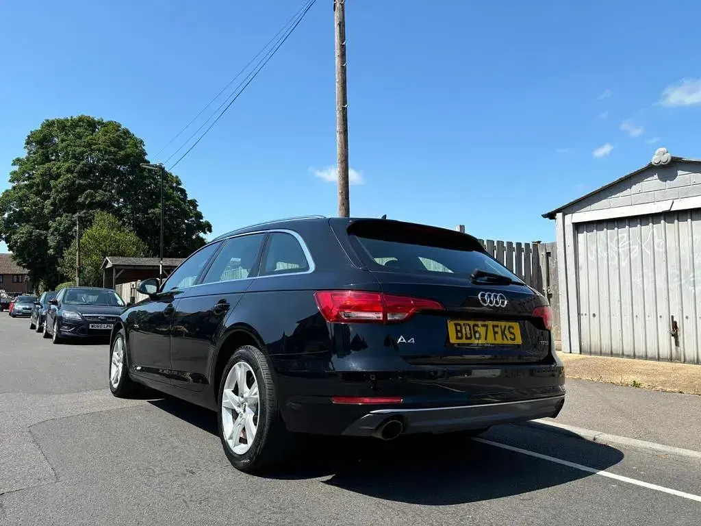 Used Audi A4 Sport 252 HP (185 kW) 2017 Black Estate