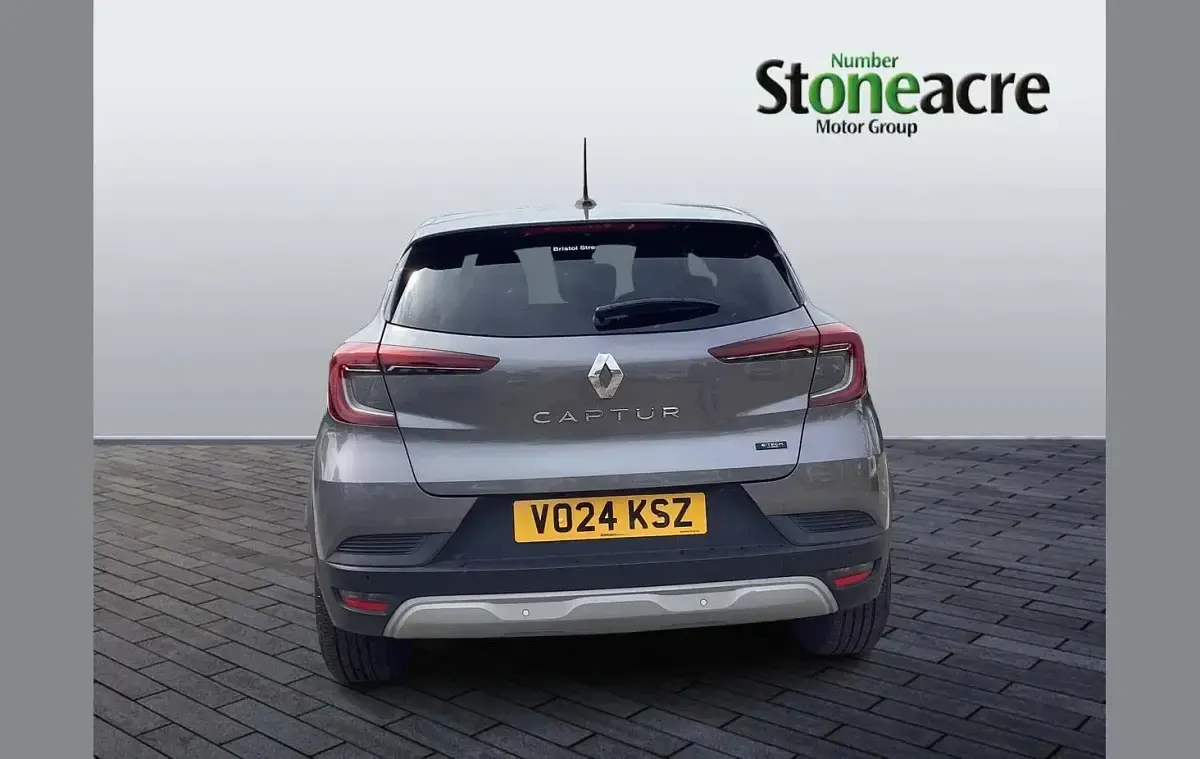 Used Renault Captur Evolution 143 HP (105 kW) 2024 Grey SUV