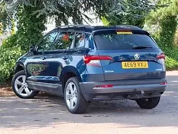 Used Skoda Karoq SE 150 HP (110 kW) 2019 Blue SUV