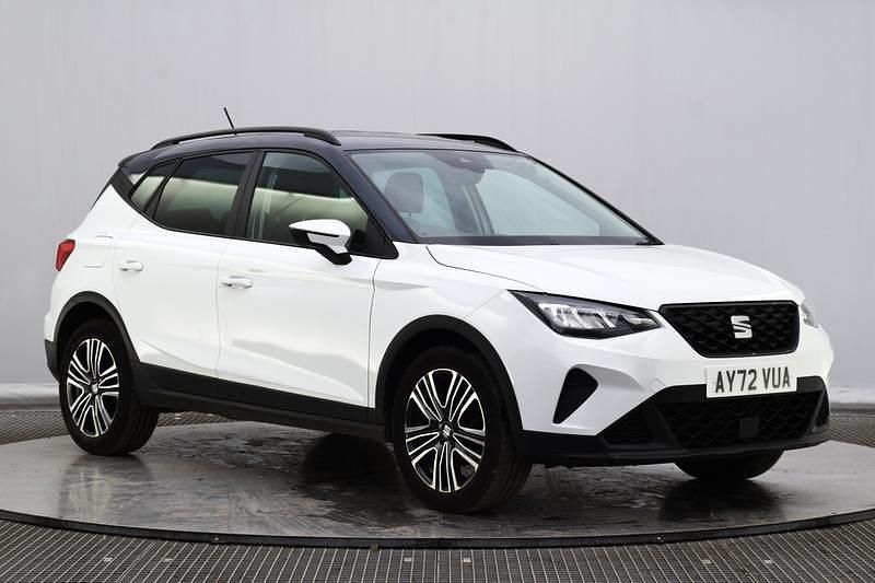 Used Seat Arona SE 2023 White SUV