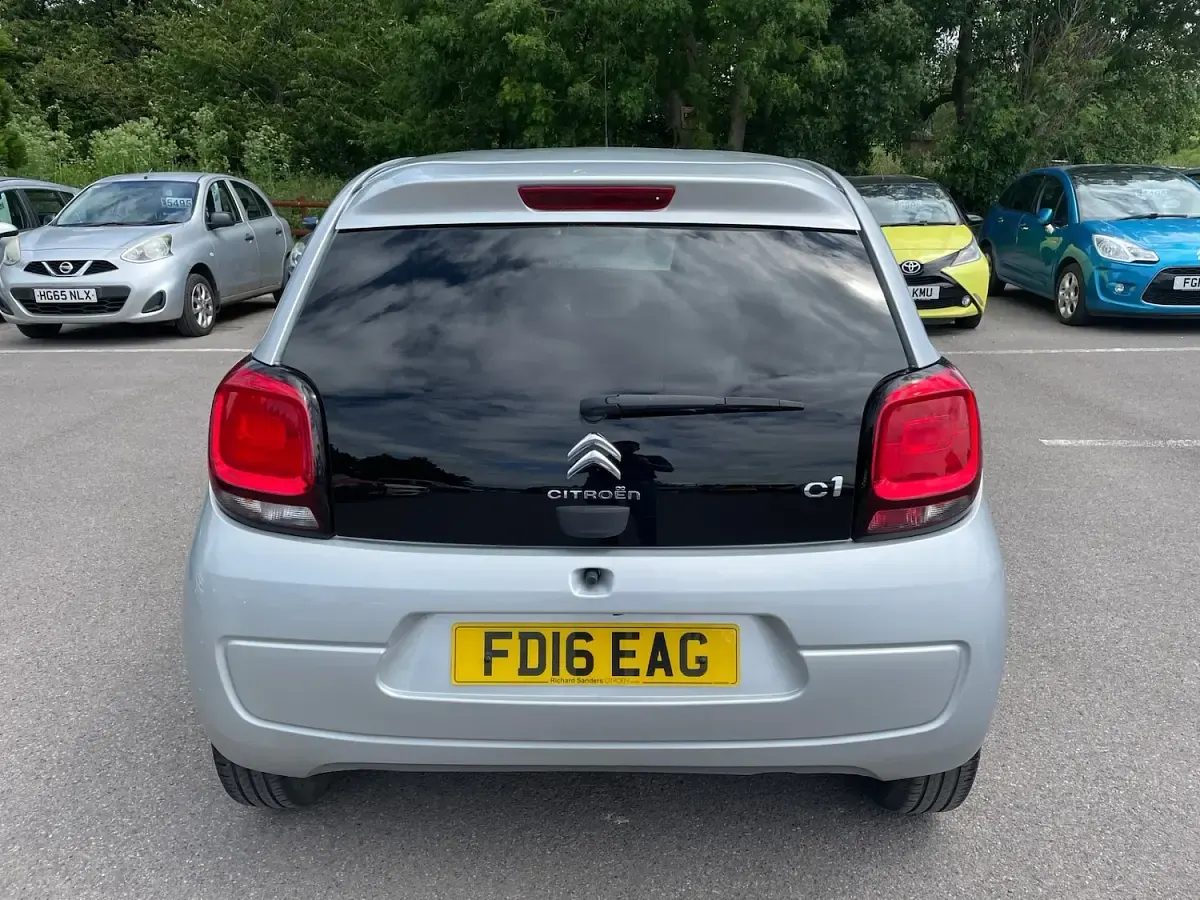 Used Citroën C1 Flair 68 HP (50 kW) 2016 Grey Hatchback