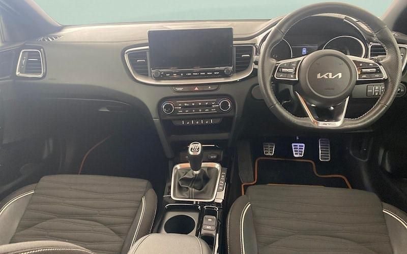 Used Kia Ceed GT-Line 160 HP (117 kW) 2023 Orange Hatchback