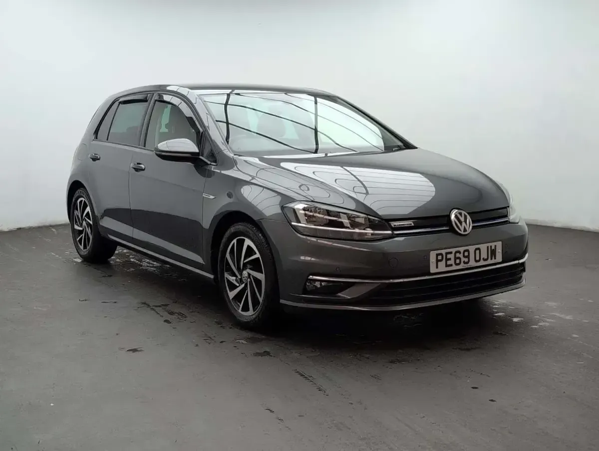Used VW Golf VII Match 130 HP (95 kW) 2019 Grey Hatchback
