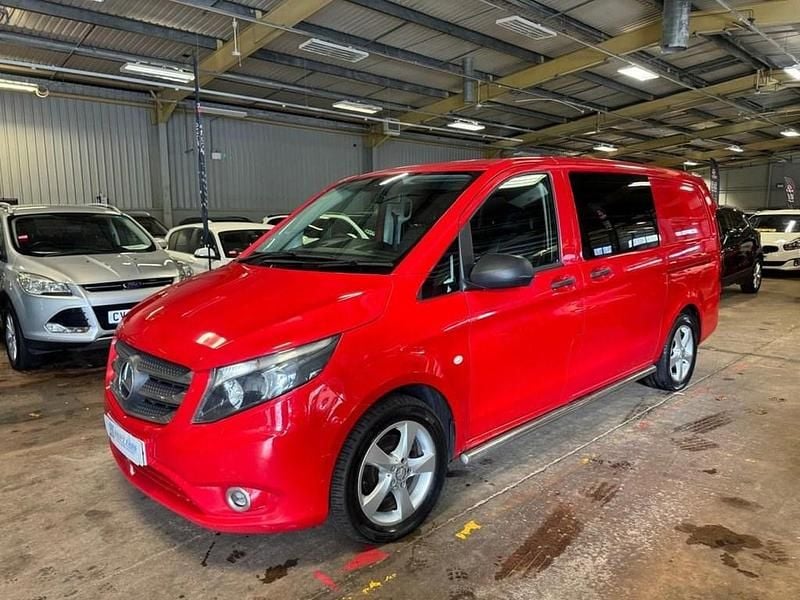 Used Mercedes Vito 2016 Red Van