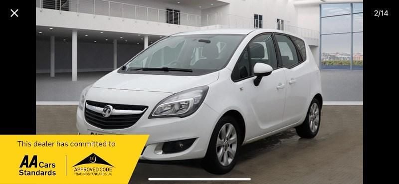 White Used 2017 Vauxhall Meriva MPV | £3,450 (Good price) - Image 1/3