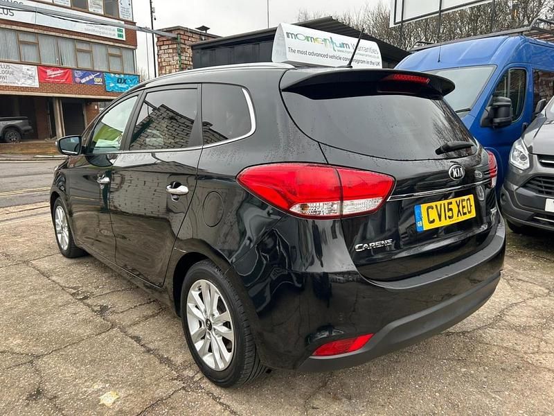 Used Kia Carens 2015 Black MPV