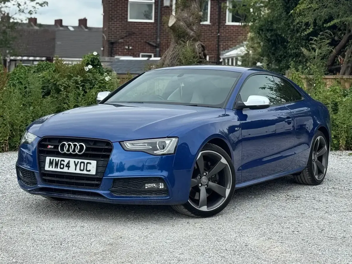 Used Audi S5 Black Edition 333 HP (244 kW) 2015 Blue Coupe