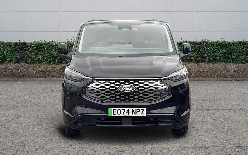 Used Ford Transit Limited 100 kW (136 HP) 2025 Van