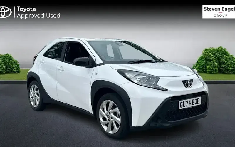 Used Toyota Aygo X PURE 72 HP (52 kW) 2024 SUV