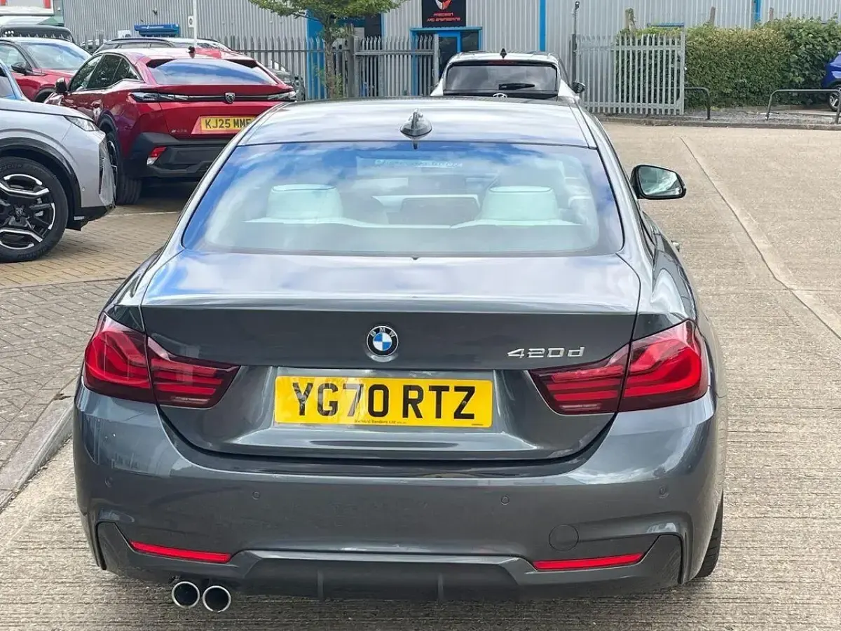 Usado BMW 420 M Sport 187 HP (137 kW) 2020 Cinzento Coupé