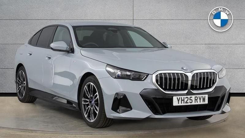 Grey Used 2025 BMW 530e M Sport | £46,999 (Good price) - Image 1/4