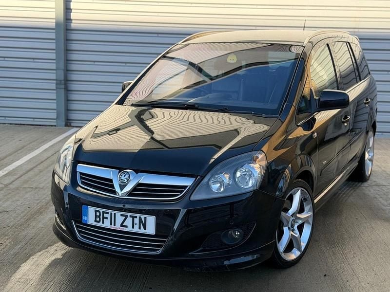 Black Used 2011 Vauxhall Zafira SRi MPV | £1,990 (Good price) - Image 1/4