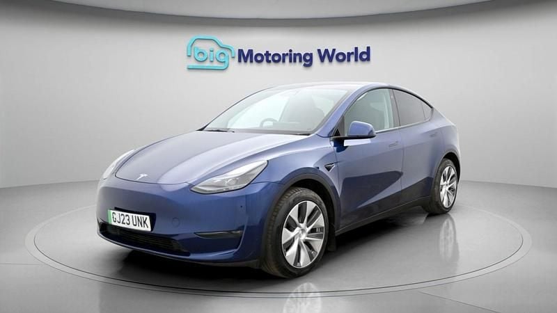 Used Tesla Model Y Long Range AWD 378 kW (514 HP) 2023 Blue SUV