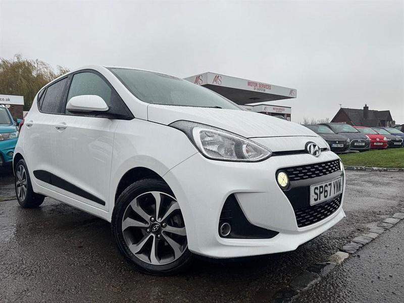 White Used 2017 Hyundai i10 Premium SE Hatchback | £11,295 (Fair price) - Image 1/4