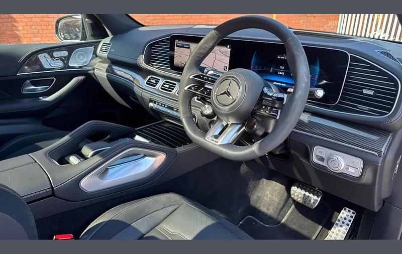 Used Mercedes GLE53 AMG Premium Plus 544 HP (400 kW) 2025 Black SUV