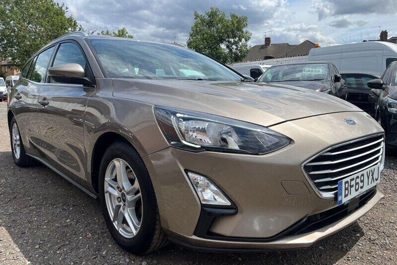 Silver Used 2020 Ford Focus Zetec Estate | £8,495 (Good price) - Image 1/1
