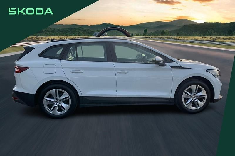 Used Skoda Enyaq iV ecoSuite 131 kW (179 HP) 2022 White SUV