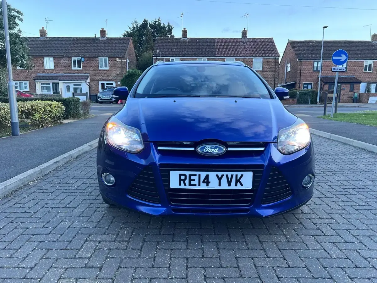 Used Ford Focus Titanium 2014 Blue Estate