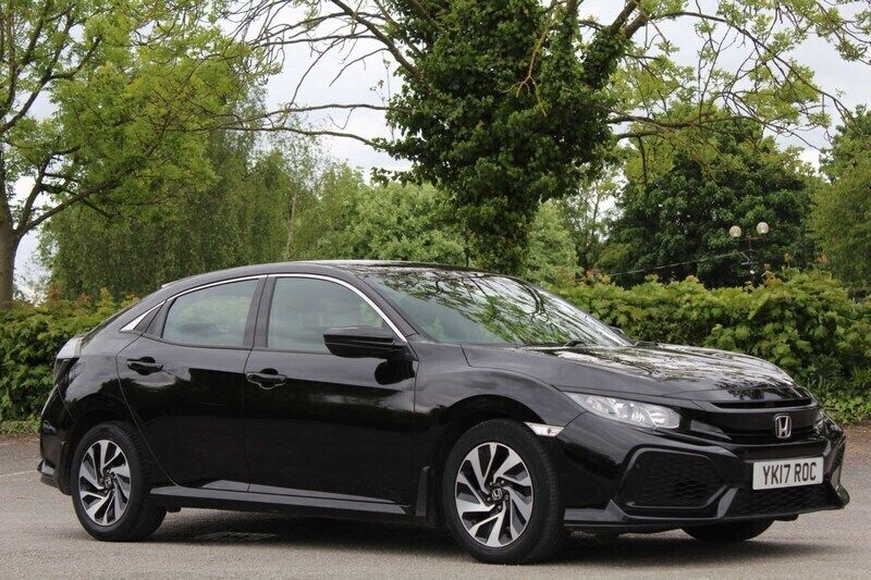 Black Used 2017 Honda Civic SE Hatchback | £6,490 (Fair price) - Image 1/4