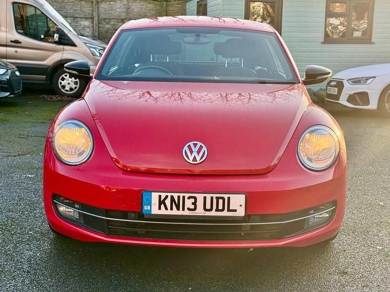 Used VW Beetle Sport 140 HP (102 kW) 2013 Red Hatchback