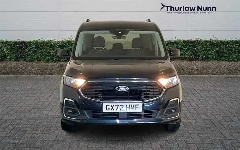 Used Ford Tourneo Connect Titanium 122 HP (89 kW) 2022 Blue MPV