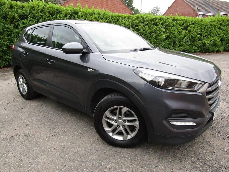 Grey Used 2018 Hyundai Tucson SUV | £7,837 (Fair price) - Image 1/4