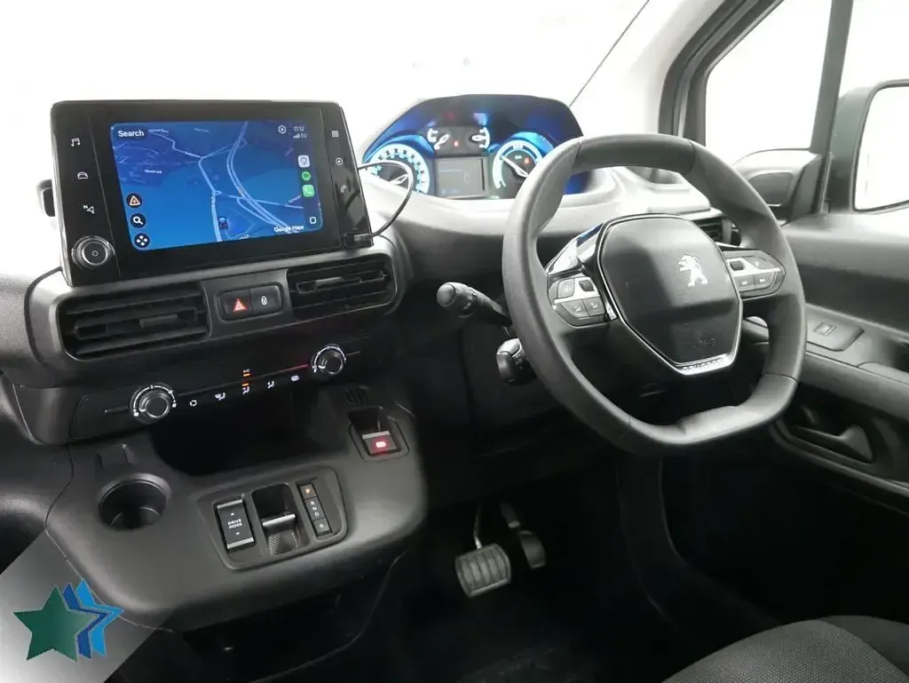Używany Peugeot E-Partner Premium 100 kW (136 KM) 2024 Biały Minivan