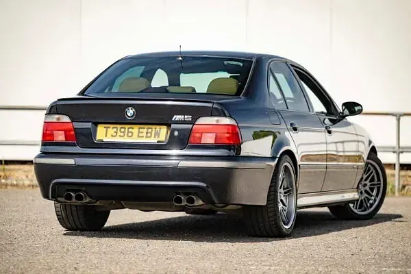 Used BMW M5 400 HP (294 kW) 1999 Black Sedan