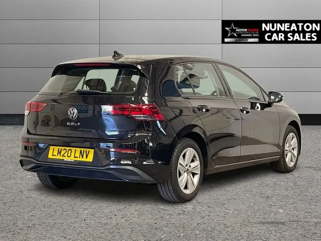Used VW Golf VIII Life 150 HP (110 kW) 2020 Black Hatchback