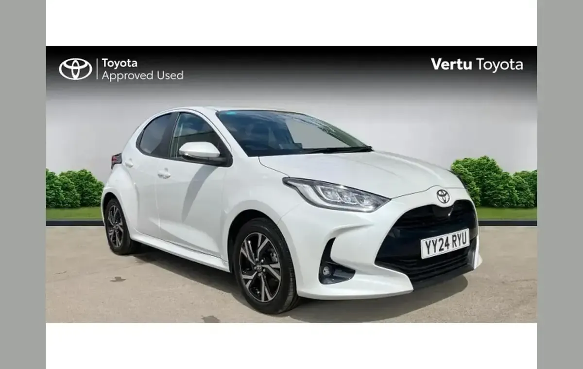Used Toyota Yaris Design 116 HP (85 kW) 2024 Hatchback