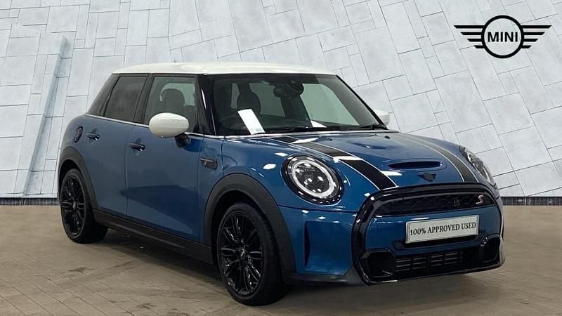 Used Mini Cooper S Exclusive 176 HP (129 kW) 2024 Blue Hatchback