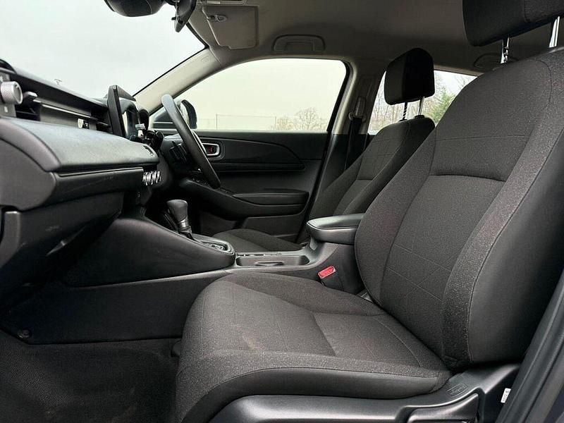 Used Honda HR-V Elegance 131 HP (96 kW) 2022 Grey SUV