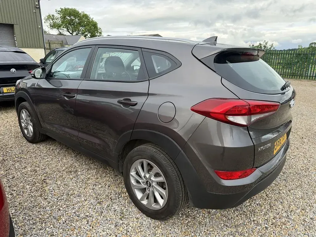 Used Hyundai Tucson SE 2016 Grey SUV