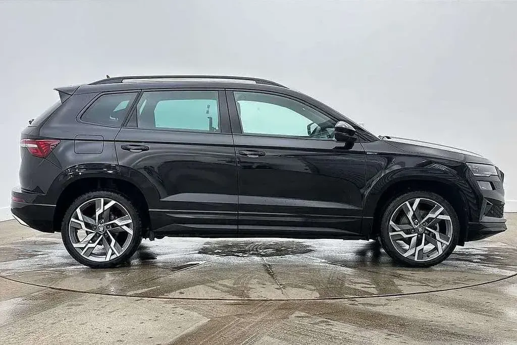 Used Skoda Karoq SportLine 150 HP (110 kW) 2026 Black magic pearl effect SUV