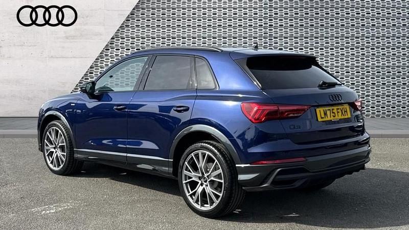 Nowe Audi Q3 Black Edition 150 KM (110 kW) 2025 Niebieski SUV