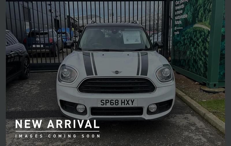Used Mini Cooper D Countryman 147 HP (108 kW) 2018 White SUV