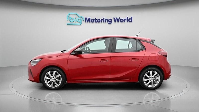 Used Vauxhall Corsa Design Edition 75 HP (55 kW) 2022 Red Hatchback