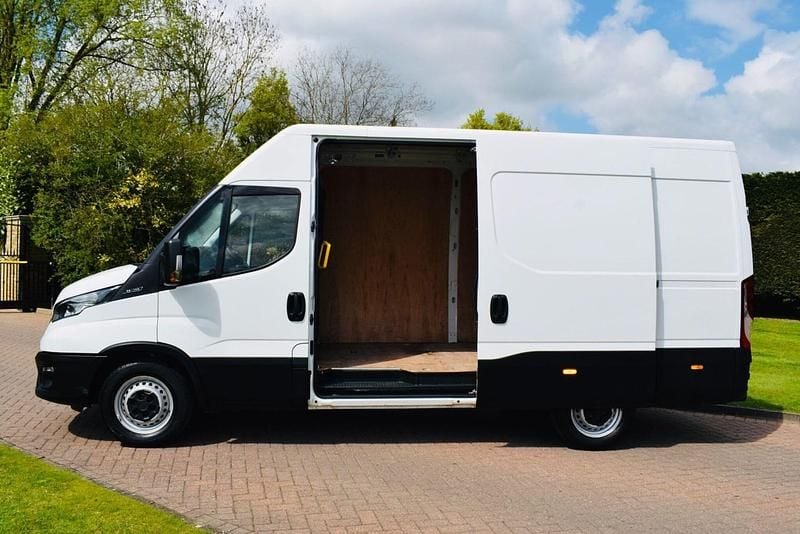 Used Iveco Daily 2022 White Van