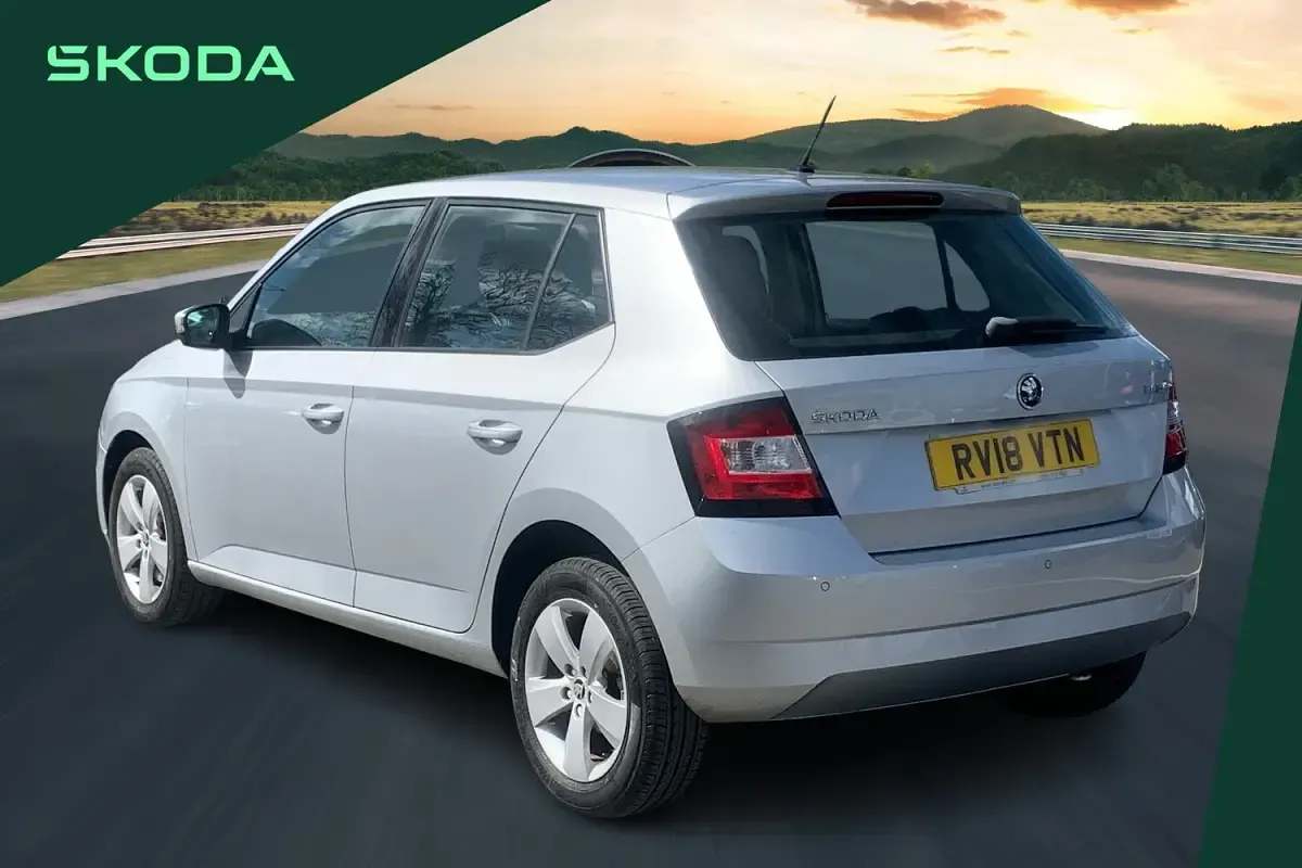 Used Skoda Fabia SE 108 HP (79 kW) 2018 Silver Hatchback